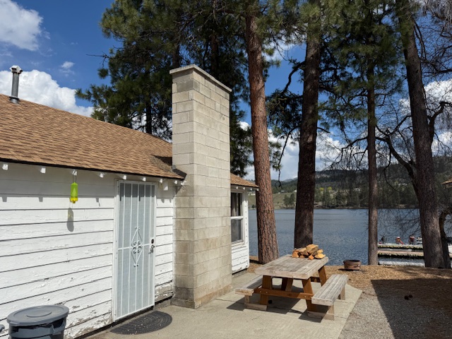 Two Bedroom with Fireplace Tiffanys Resort Curlew Lake